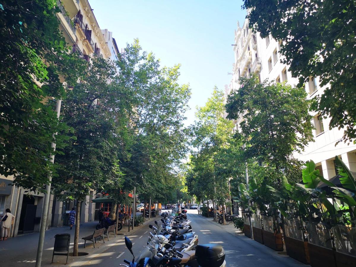 Aparteasy - Eixample Center Barcelona Bagian luar foto